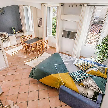 Beautiful Close To The Park Longchamp Marsilya